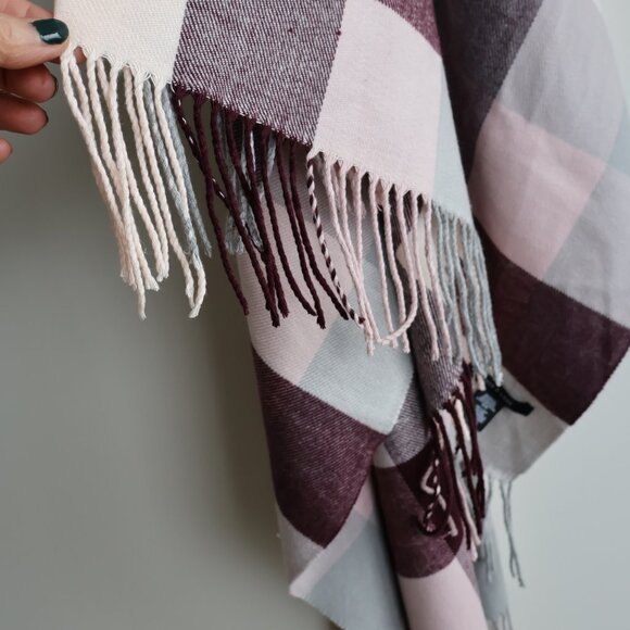 Love & Lore Scarf -  Plaid -  Pashmina - Shawl - Picture 2 of 7